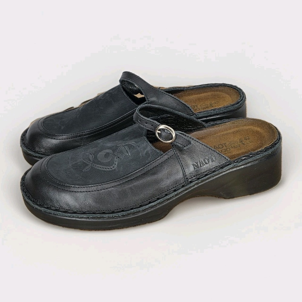 NAOT BLACK LEATHER SLIP ON MULES SLIDES SHOES W/STRAP BUCKLE WOMEN  EU 42  US 11